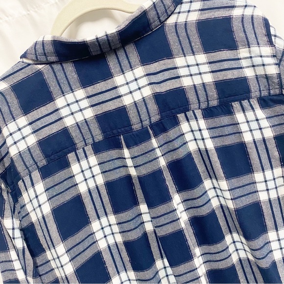 Style & Co Navy & White With Silver Sparkle Plaid Button Down Shirt - Picture 8 of 9
